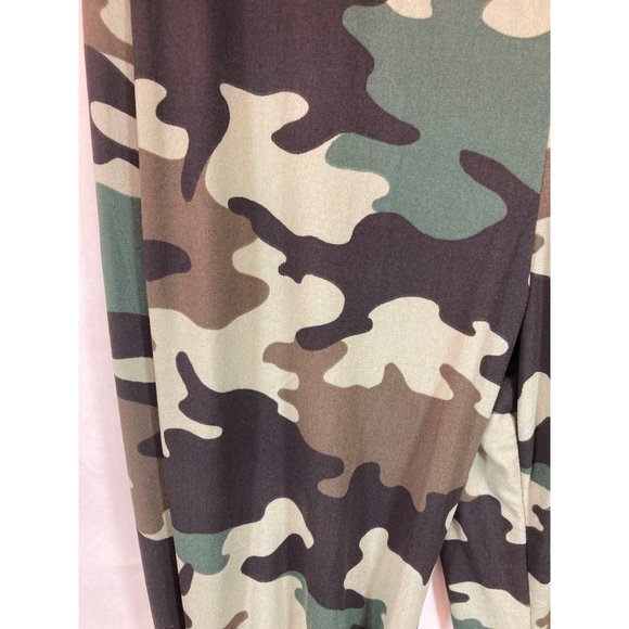 Women's Straight Legged Camo Gathered at Ankle  Fashion Leggings - Picture 2 of 4